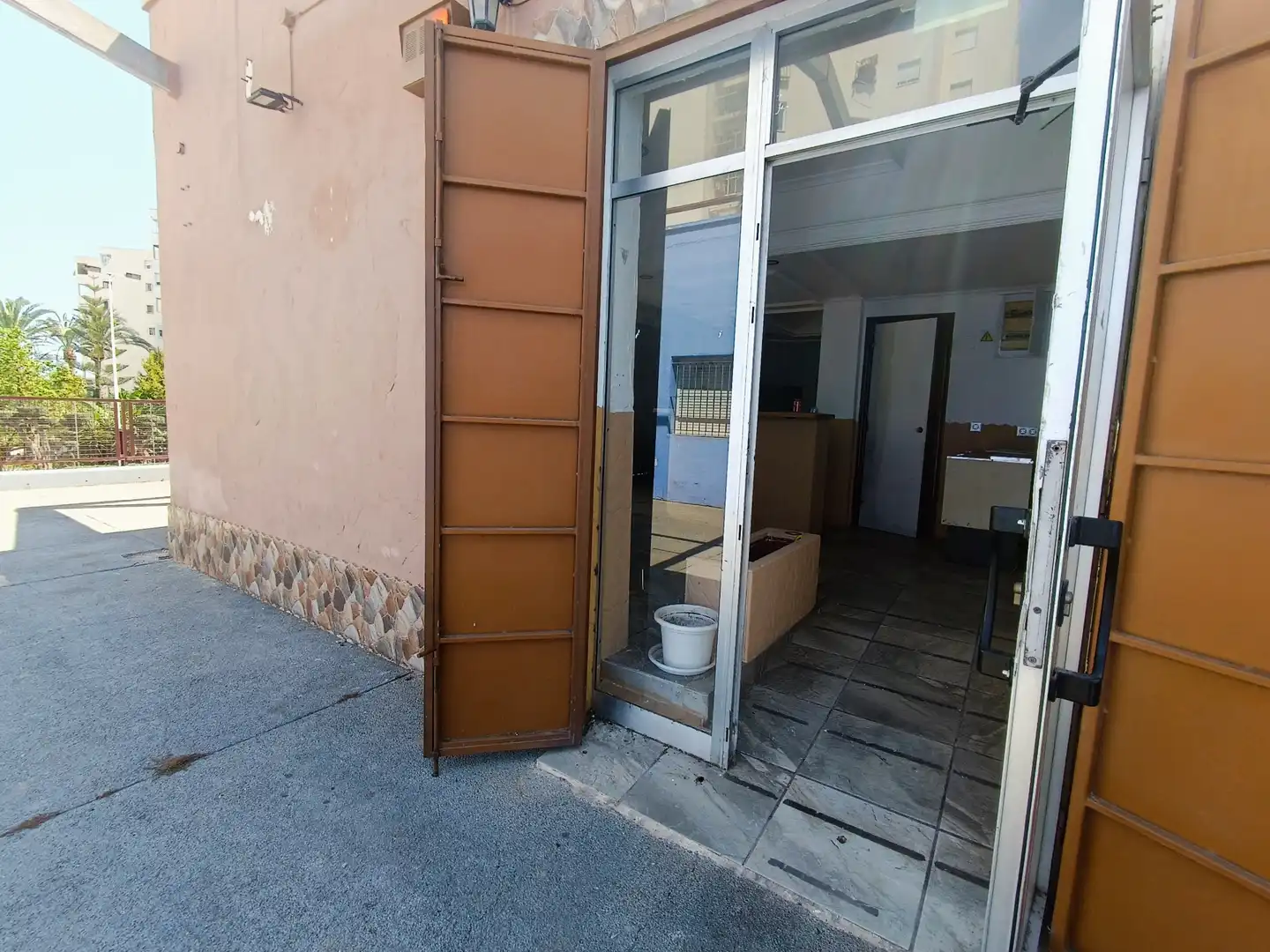 Local en venda en Alicante / Alacant amb Terrassa