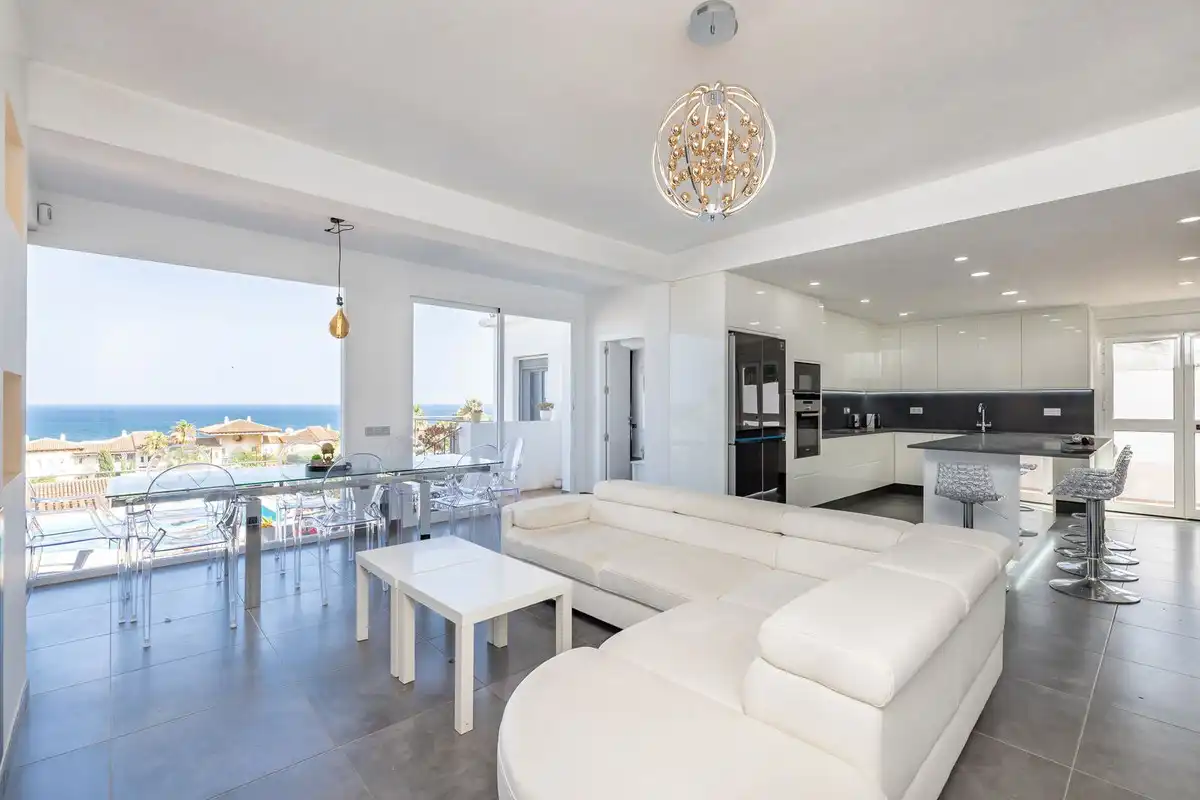 Chalet con piscina en venta en Estepona Pueblo, imagen 32