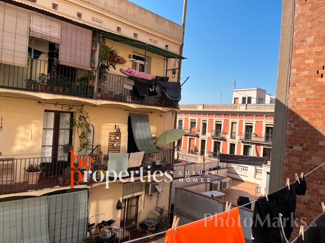 Piso en venta en Carrer del Roser, El Poble Sec - Parc de Montjuïc