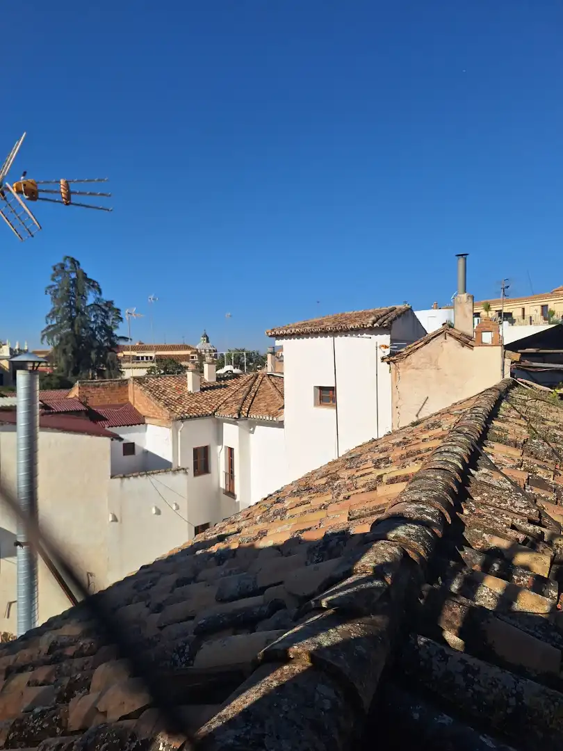 Außenansicht von Einfamilien-Reihenhaus zum Verkauf in Granada mit Terrasse, Möbliert und Ofen