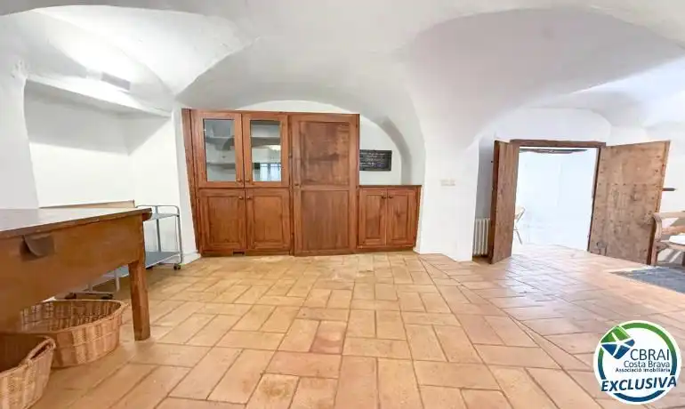 Houses for sale in Espolla, Girona