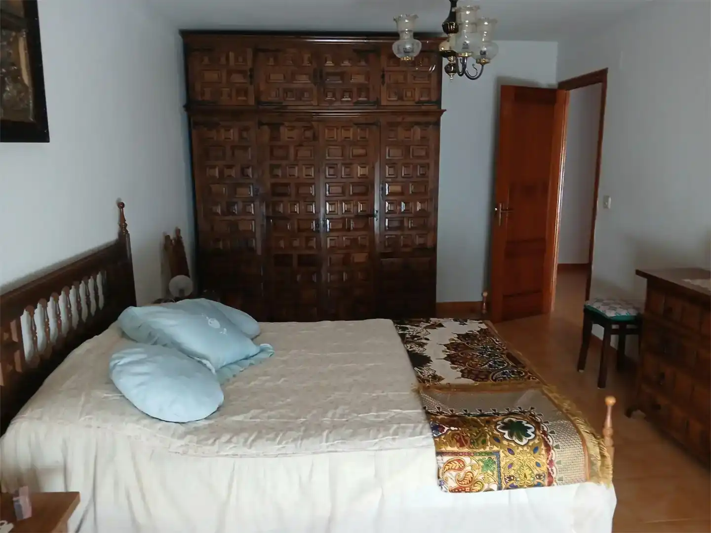 Habitación de Piso en venta en Riaño con Parquet, Trastero y Amueblado