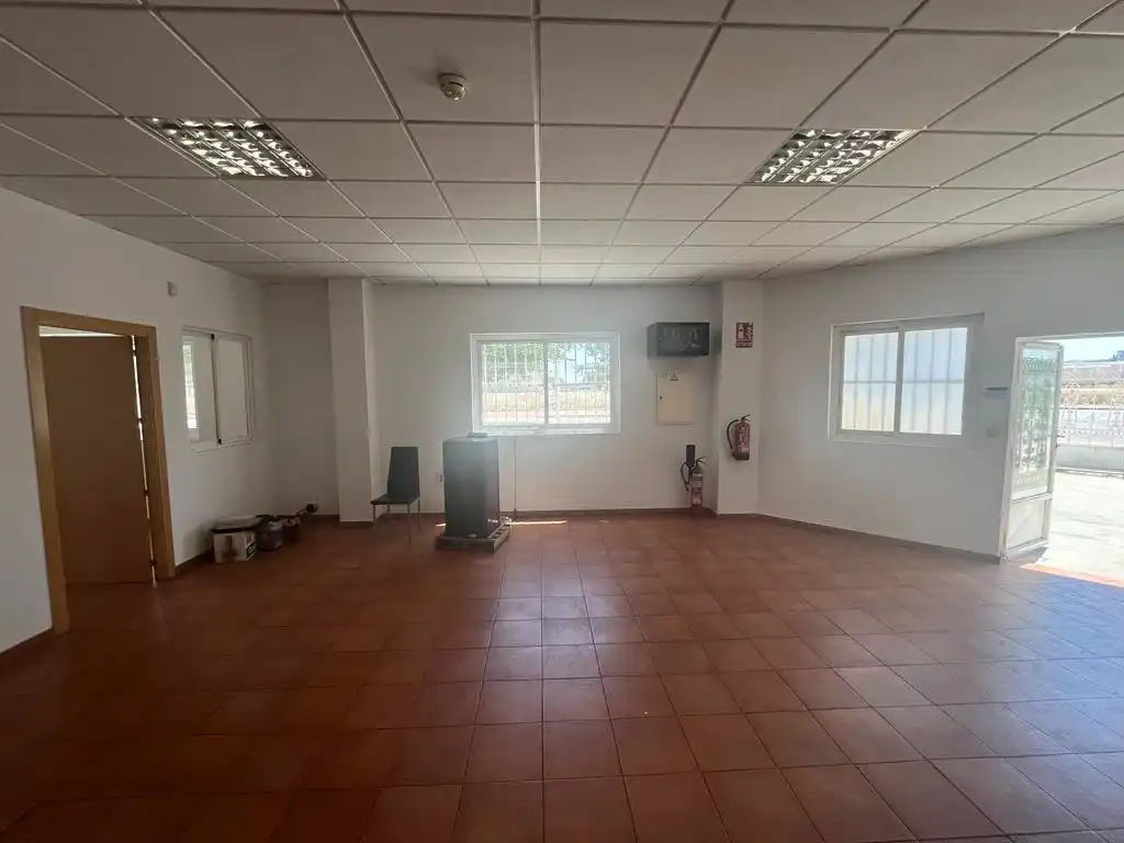 Industrial buildings for rent in Albacete  with Alarm