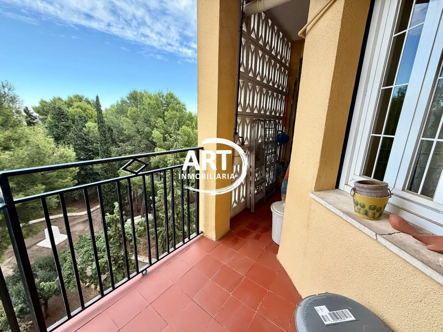 Balcony of Flat for sale in Centro  