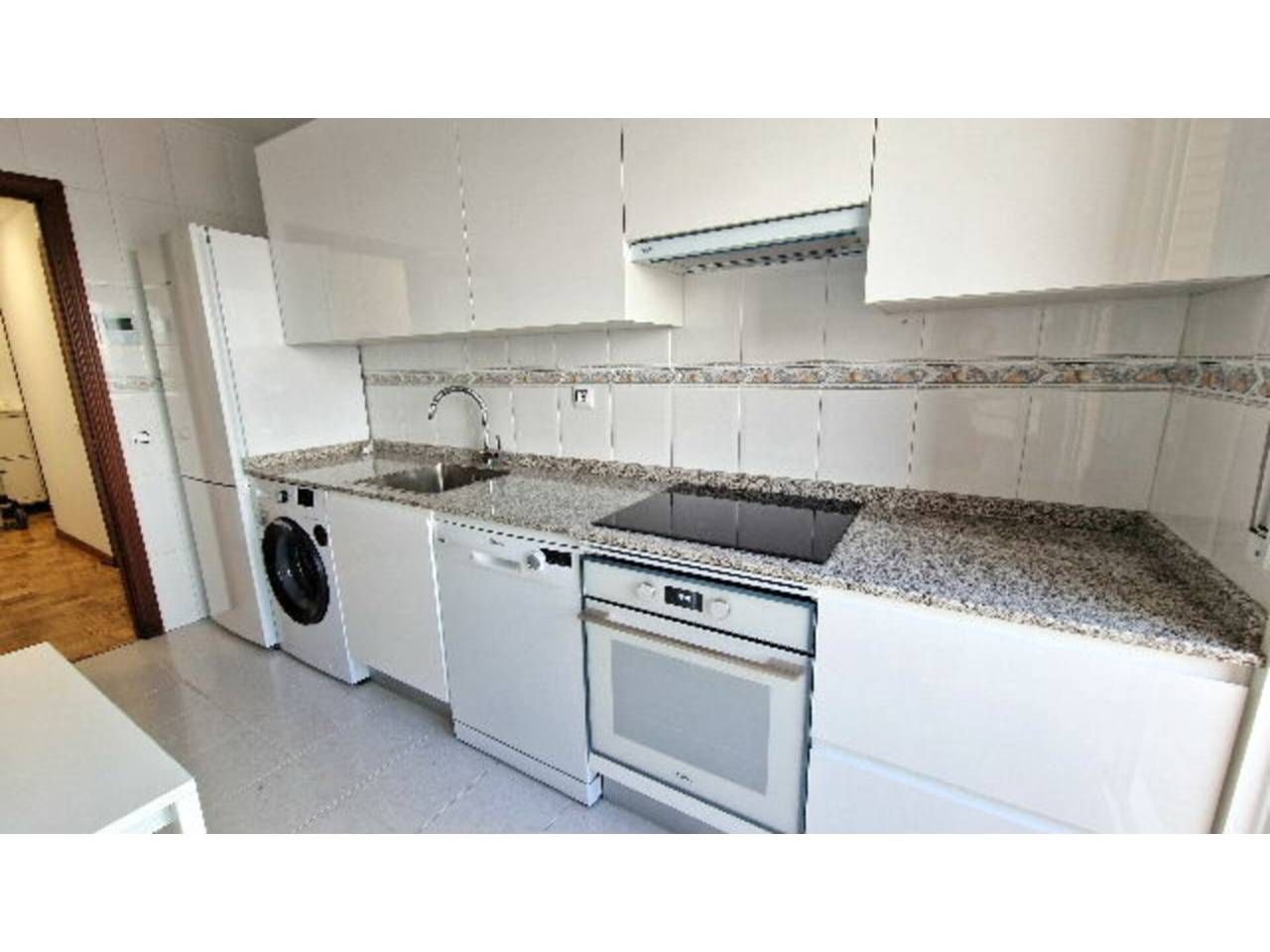 Kitchen of Apartment to rent in  Logroño  with Heating, Parquet flooring and Storage room