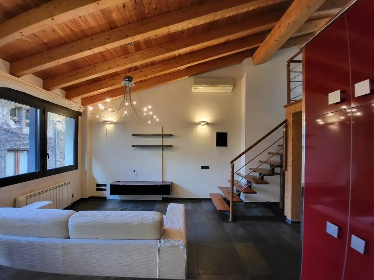 Sala de estar de Piso en venta en Vic con Aire acondicionado y Amueblado