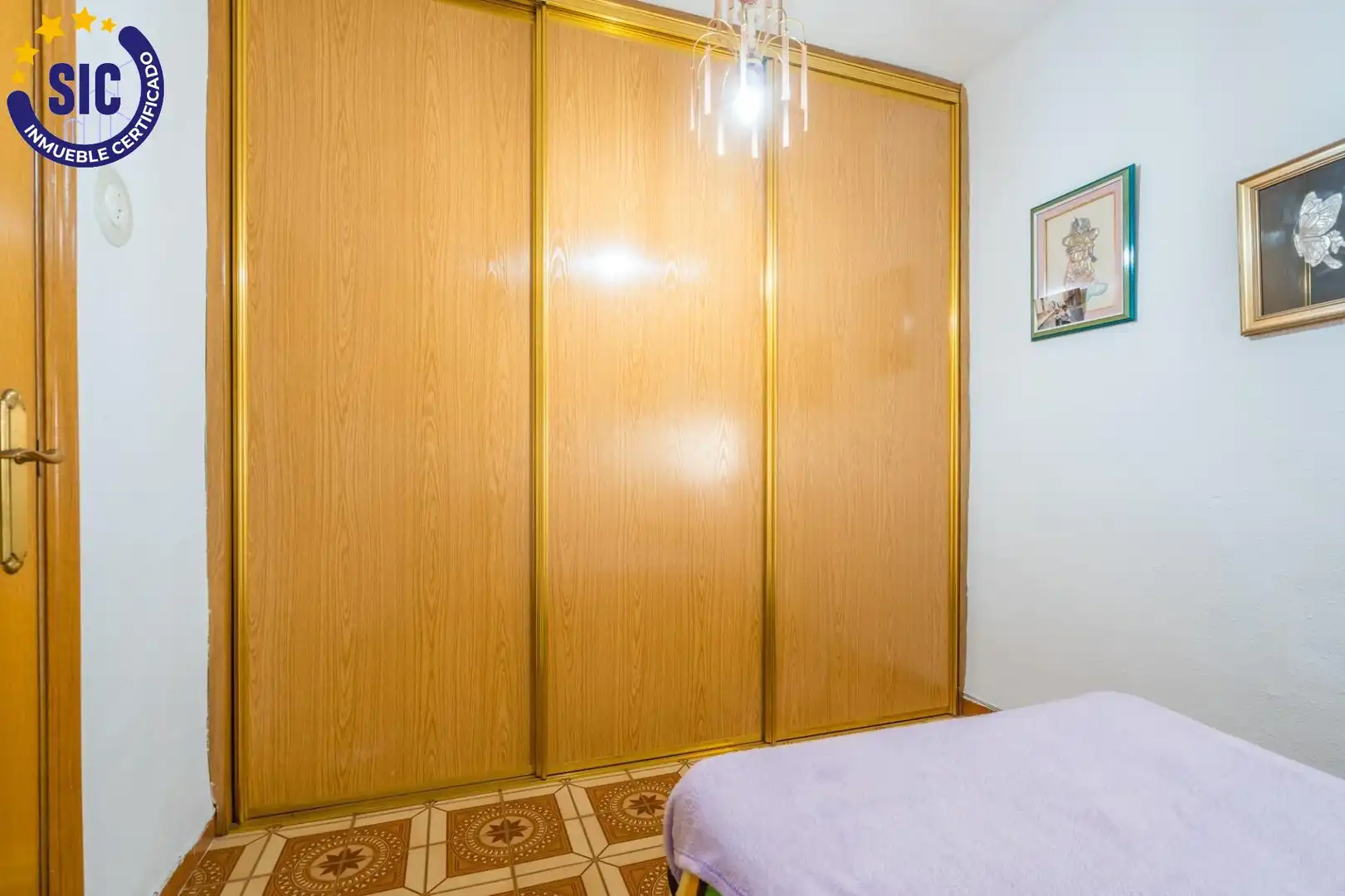 Bedroom of Apartments for sale in Valencia  with Air Conditioner