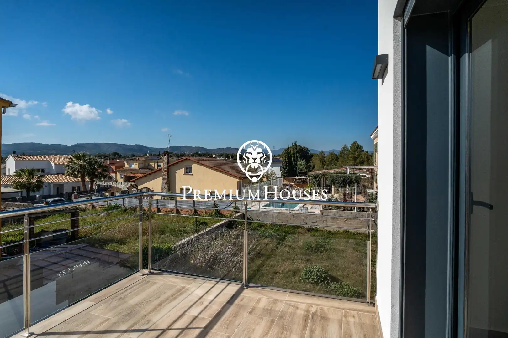 Terraza de Casa o chalet en venta en El Vendrell con Aire acondicionado, Calefacción y Jardín privado