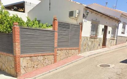 Exterior view of Single-family semi-detached for sale in Ronda  with Private garden, Terrace and Storage room