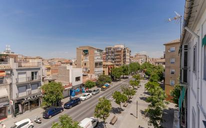 Exterior view of Flat for sale in  Granada Capital  with Air Conditioner