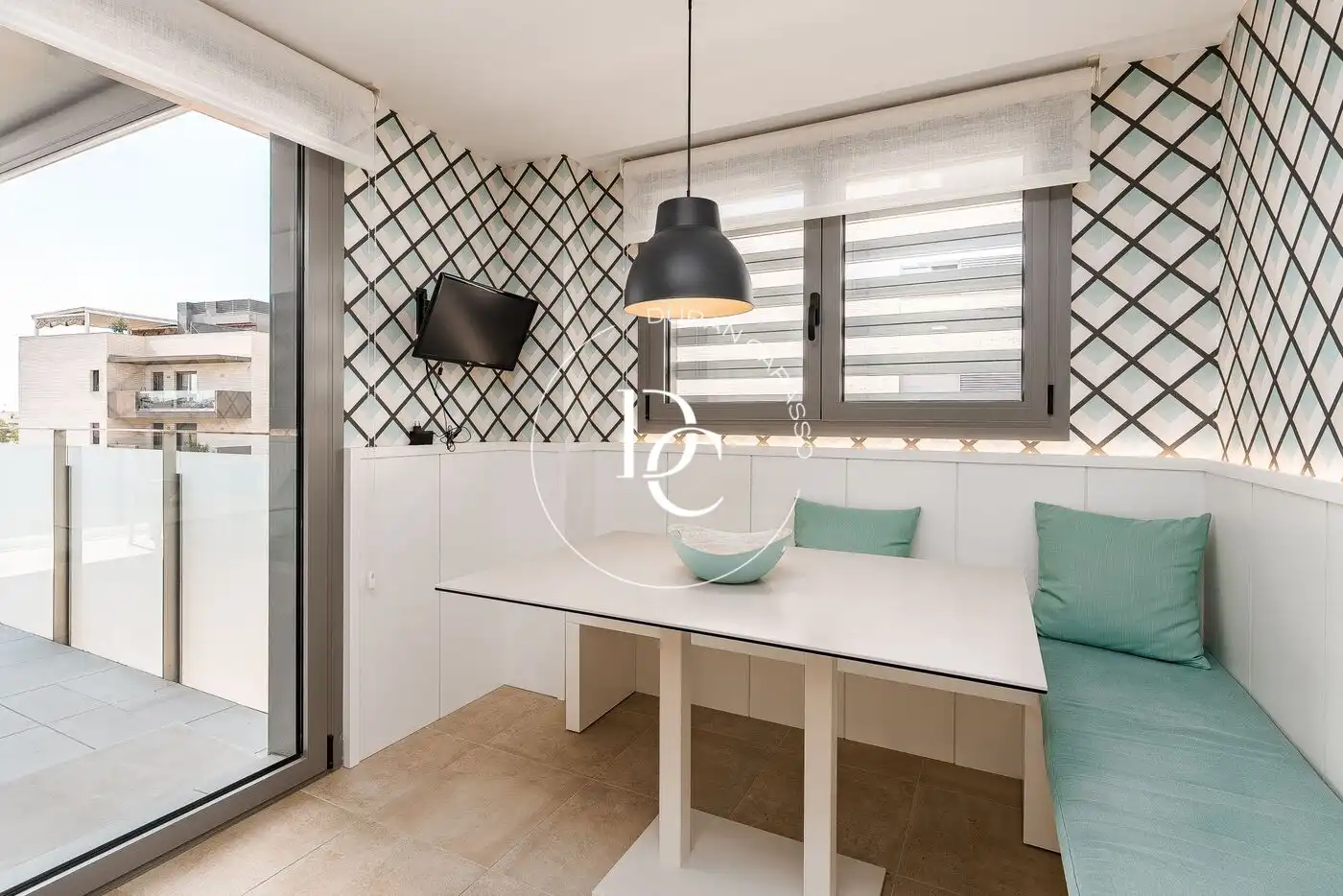 Wohnung mit Terrasse zum Verkauf in Carrer de Lola Anglada, imagen 19