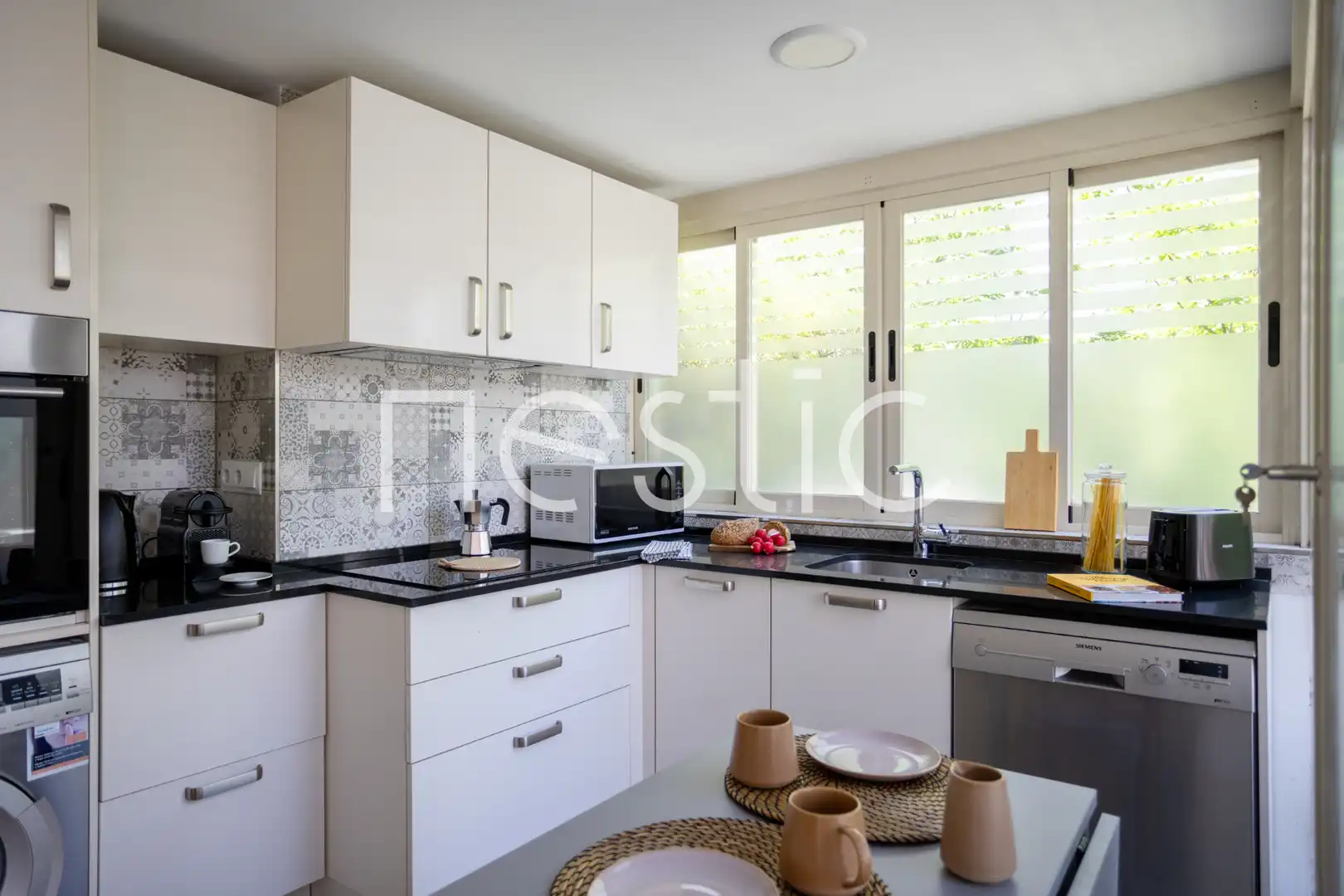 Cocina de Apartamento de alquiler en Madrid con Aire acondicionado, Calefacción y Terraza