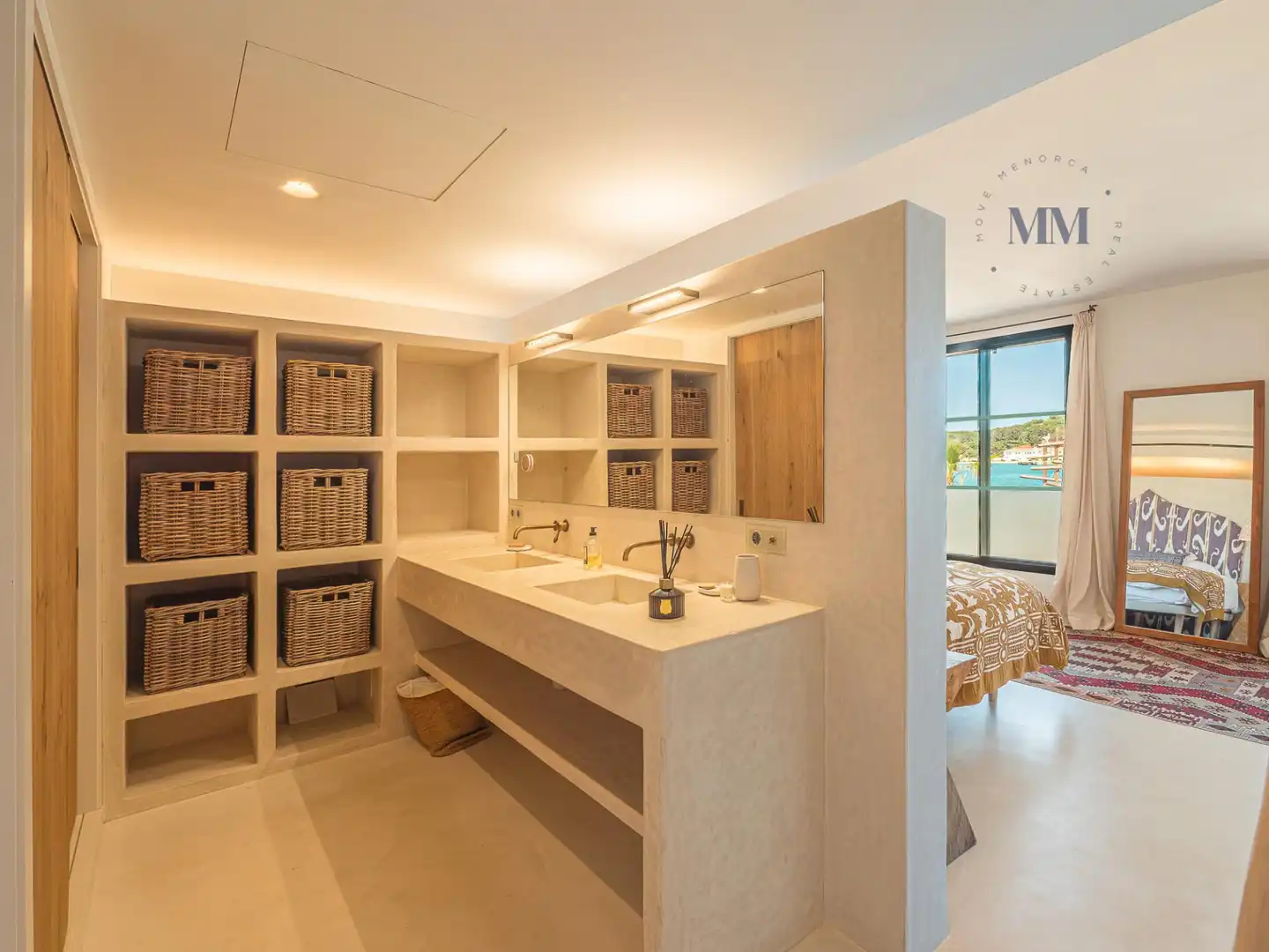 Bathroom of Houses for sale in Maó - Mahón  with Air Conditioner, Heating and Terrace