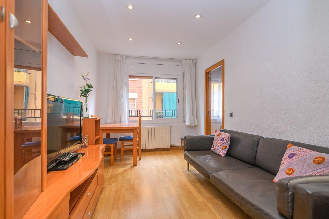 Flat for sale in Calle de la Conca de Tremp, El Carmel