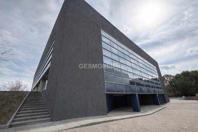 Edificio en Venta en Polígon Industrial Domenys