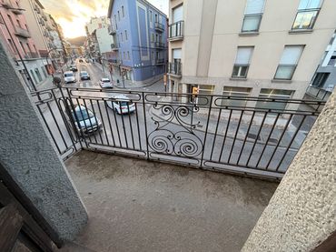 Piso con balcón en venta en Olot