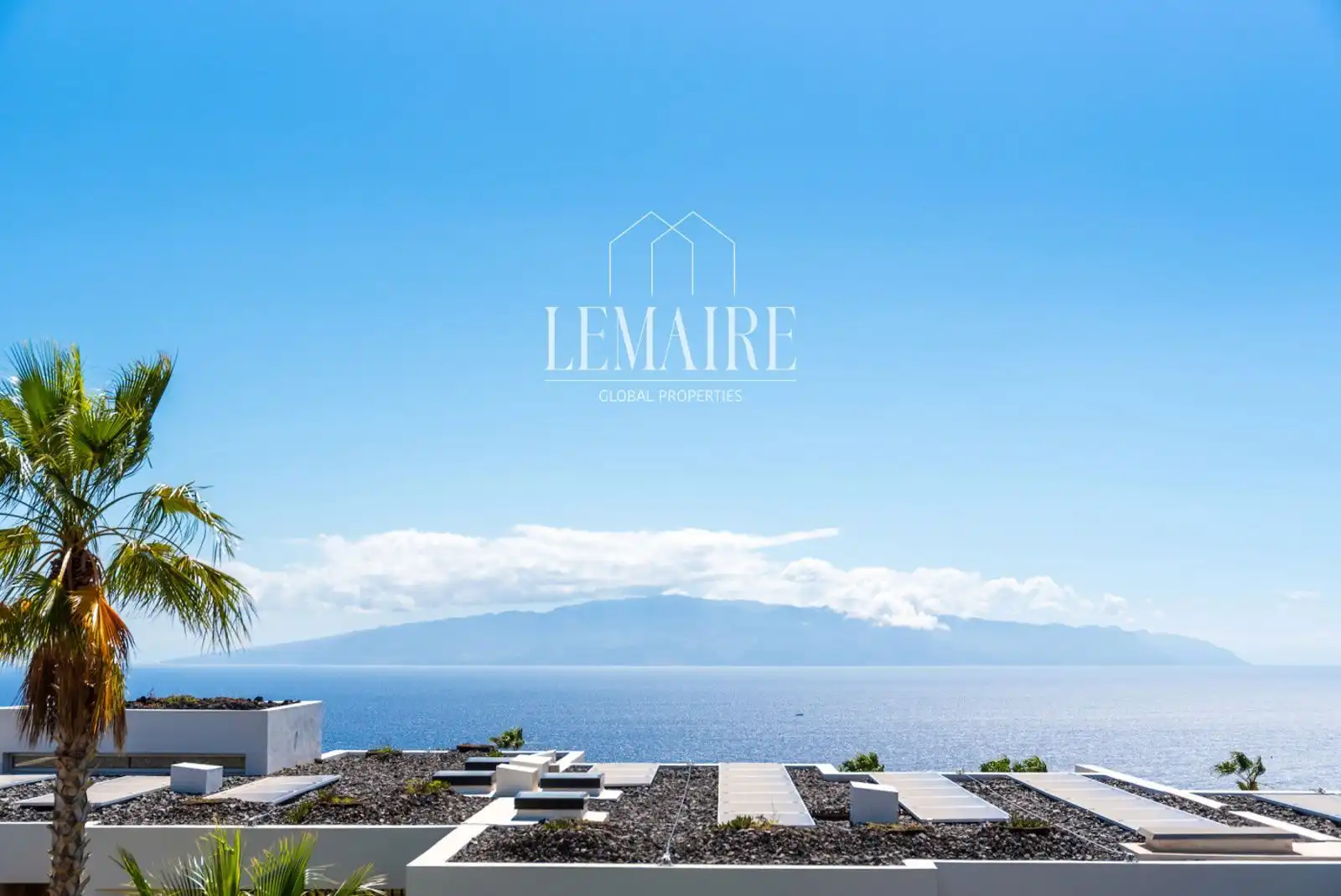 Duplex with pool for sale in C. Emilia Pardo Bazán