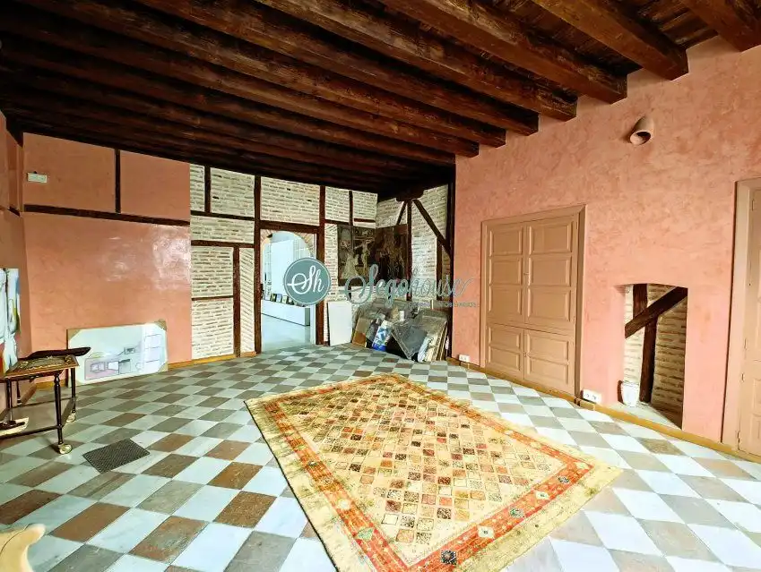 Flat for sale in Segovia  with Heating
