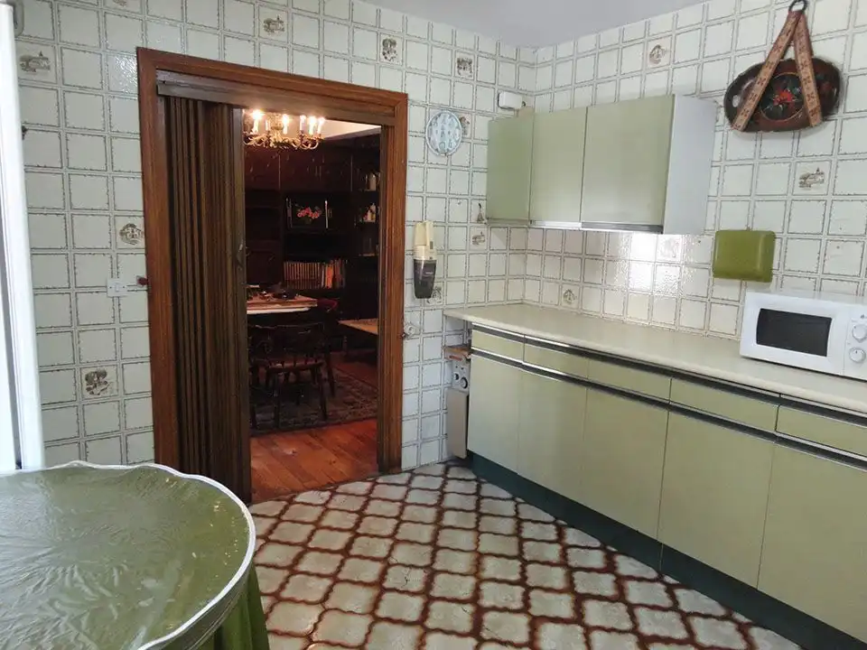 Cocina de Edificio en venta en Salas de los Infantes