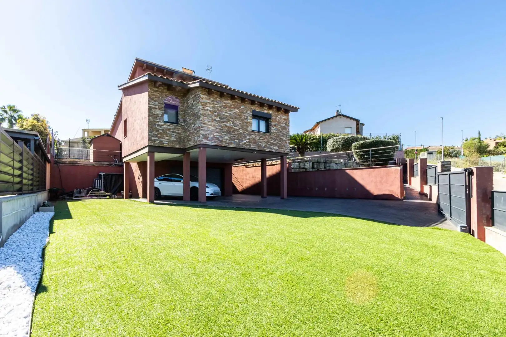 Casa con piscina en venta en Can Font - Ca n'Avellaneda, imagen 3