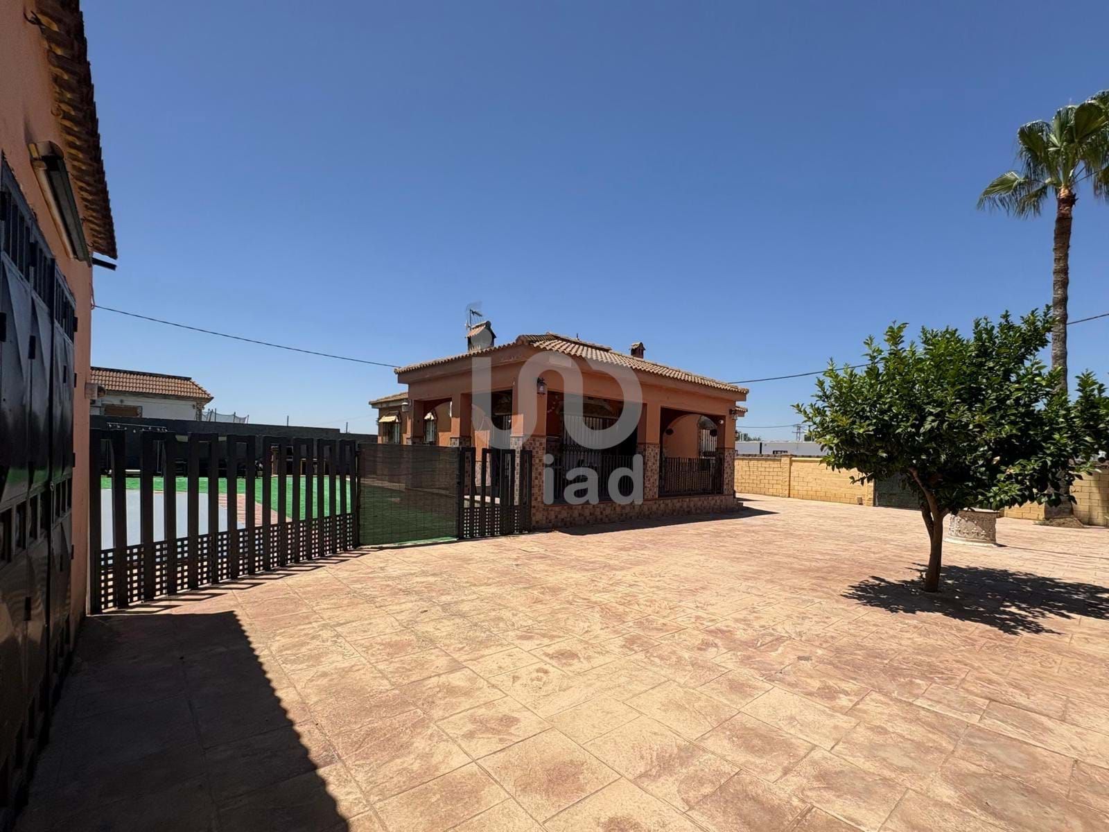Exterior view of House or chalet for sale in Carmona  with Air Conditioner, Heating and Swimming Pool