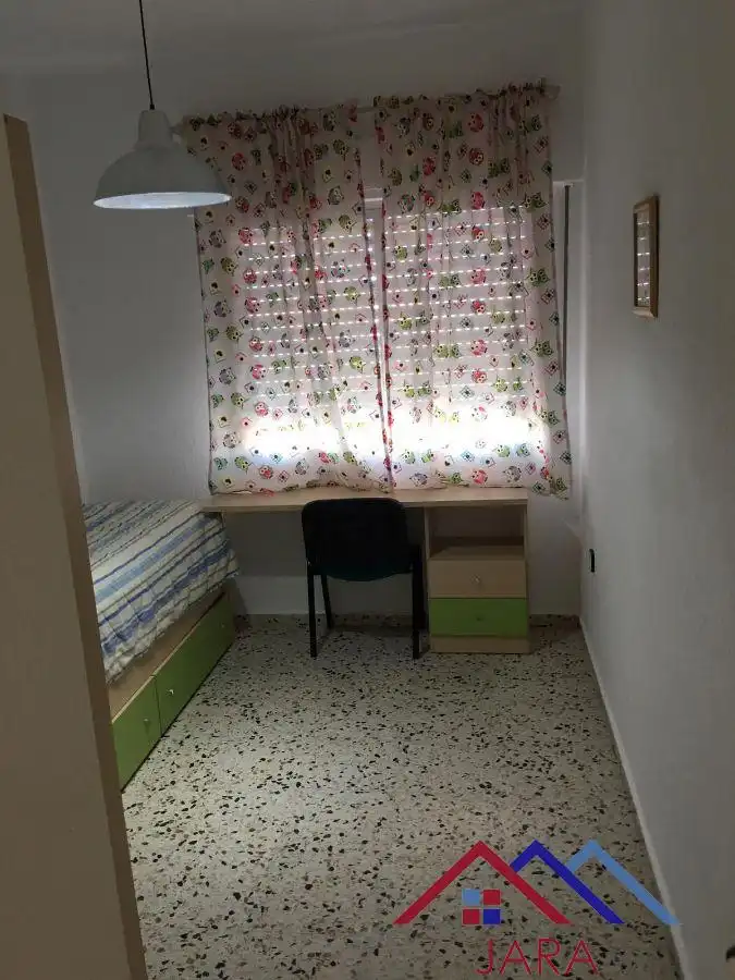 Piso de alquiler en Madre de Dios