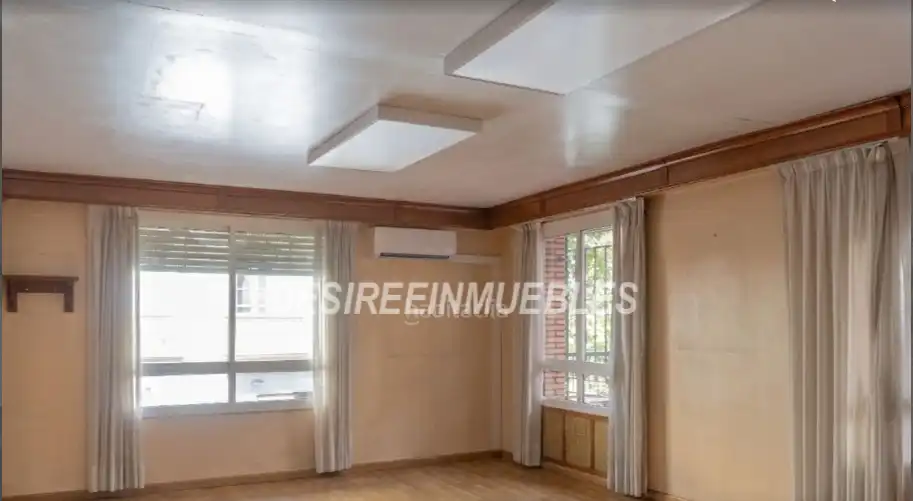 Habitación de Oficina en venta en Valencia