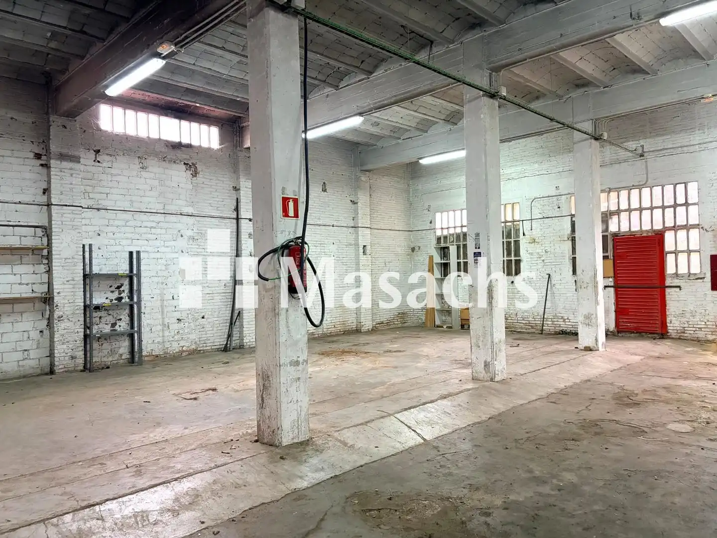 Nau industrial de lloguer en Sabadell