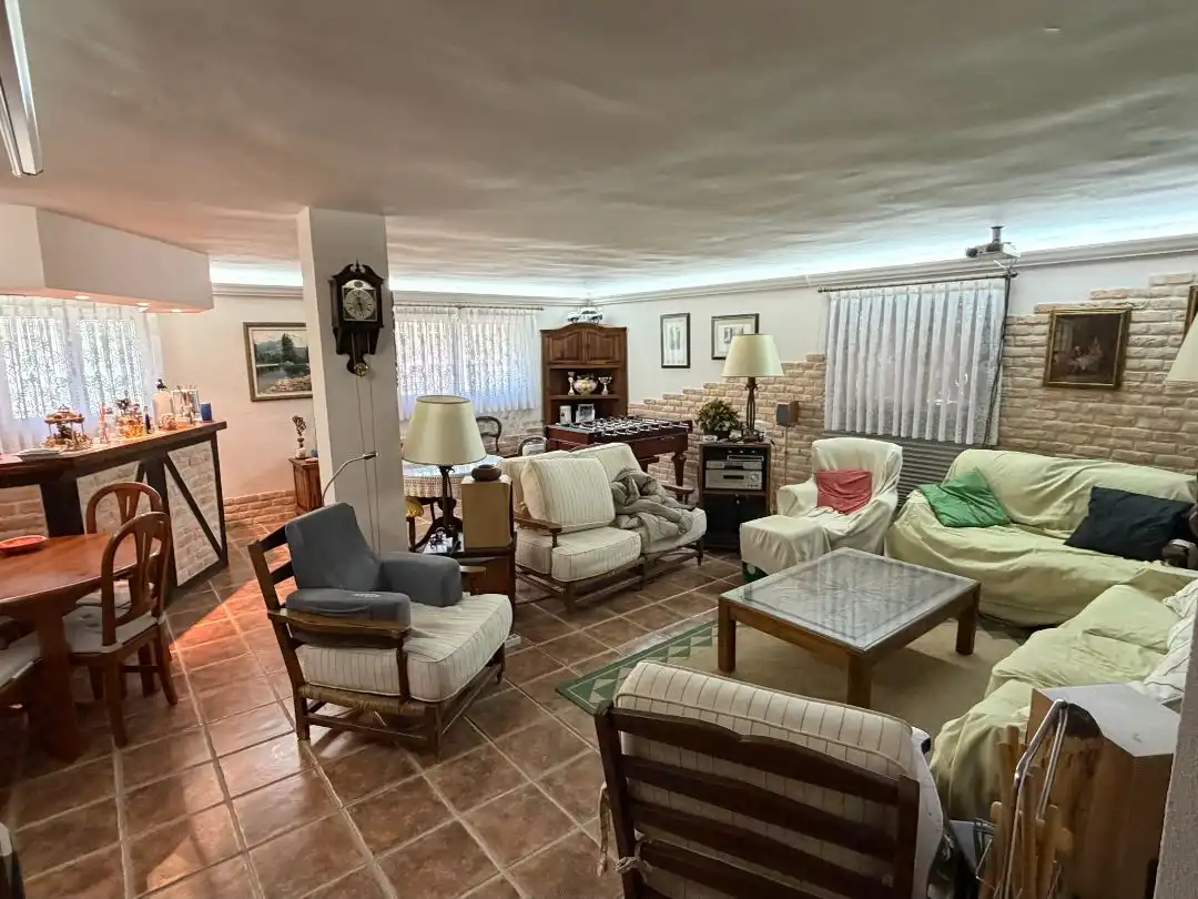 Sala d'estar de Casa o xalet en venda en Uceda amb Aire condicionat, Calefacció i Jardí privat