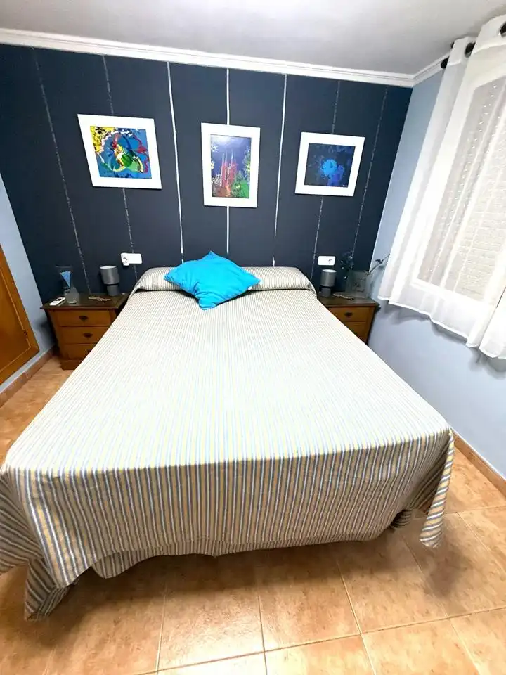 Habitación de Planta baja en venta en Oliva con Terraza