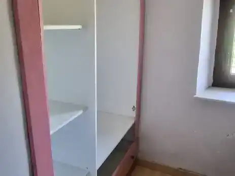 Dormitori de Finca rústica en venda en La Robla  amb Parquet