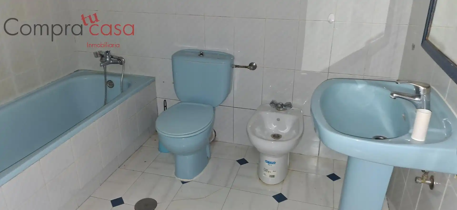 Bathroom of Flat for sale in Villacastín