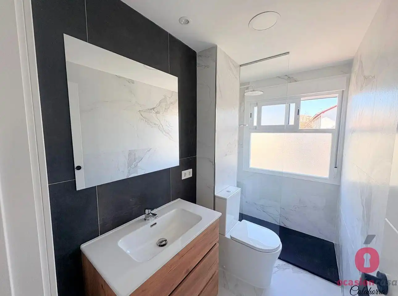 Baño de Piso en venta en Córdoba con Aire acondicionado, Parquet y Terraza