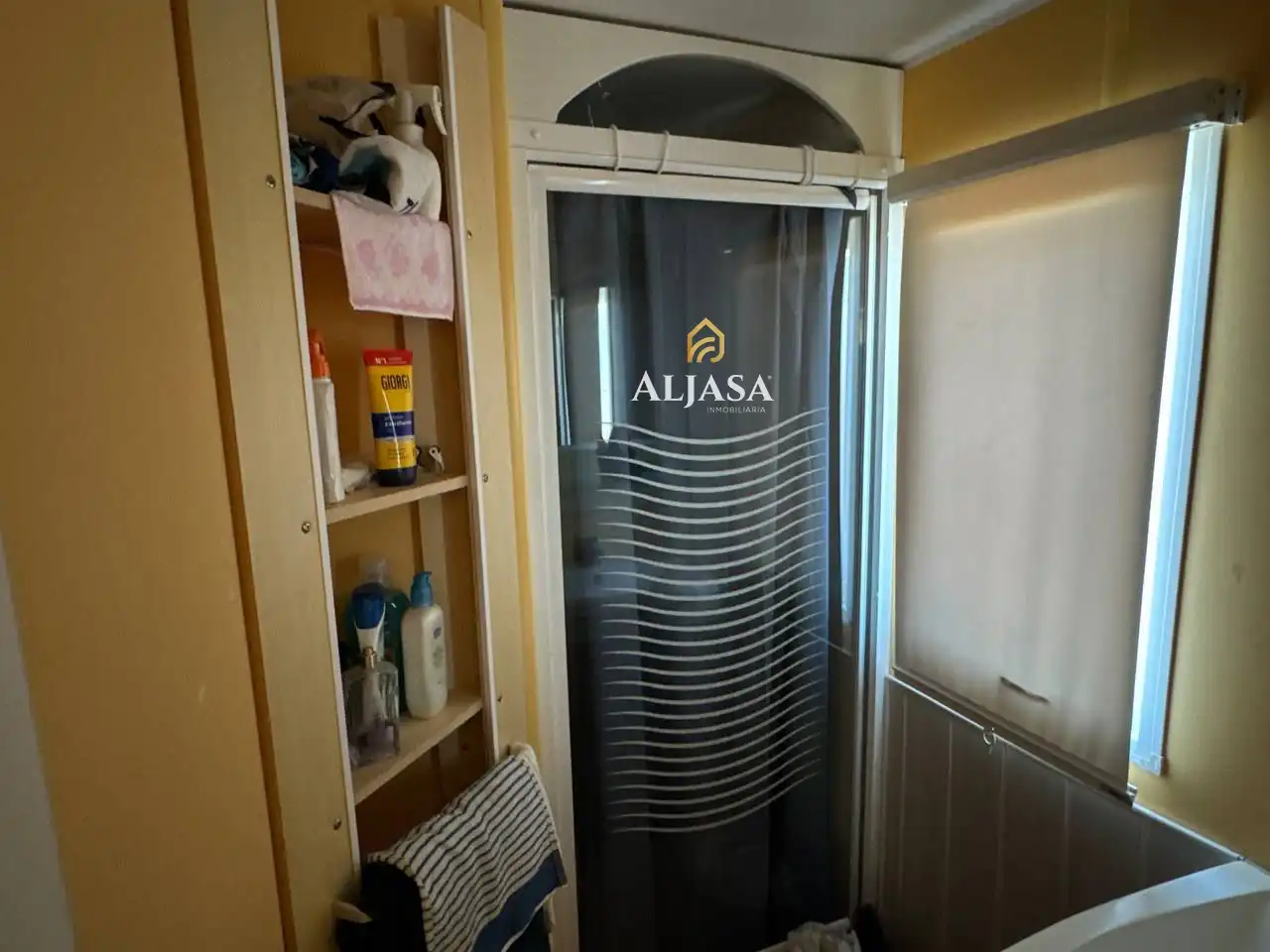 Baño de Finca rústica en venta en Torredonjimeno