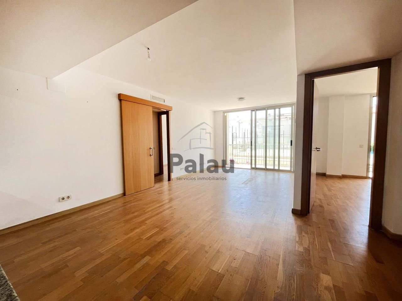 Sala d'estar de Pis en venda en Ciutadella de Menorca amb Aire condicionat, Terrassa i Balcó