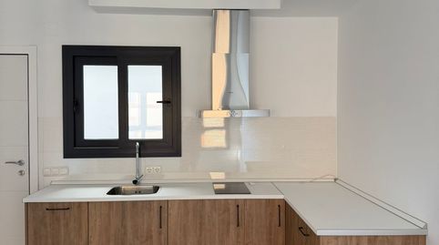 Foto 5 de Piso de alquiler en Calle Tampa, 1, Carranque - Haza Cuevas, Málaga Capital