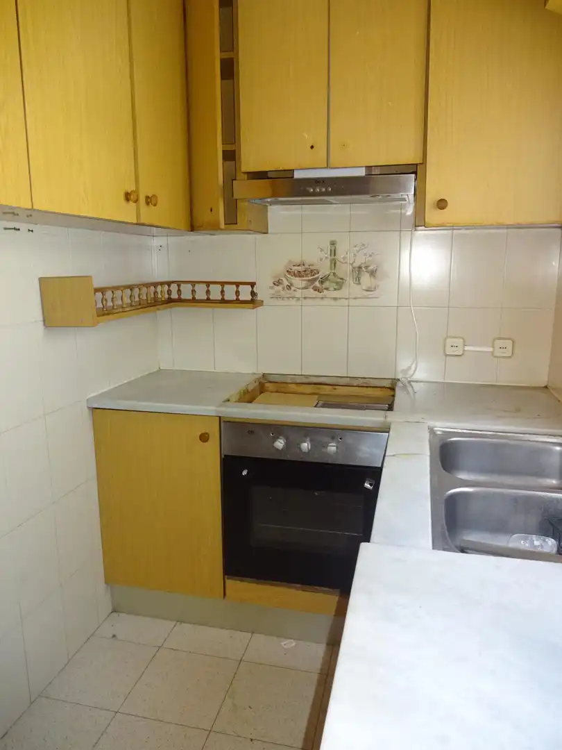Kitchen of Attic for sale in Mataró