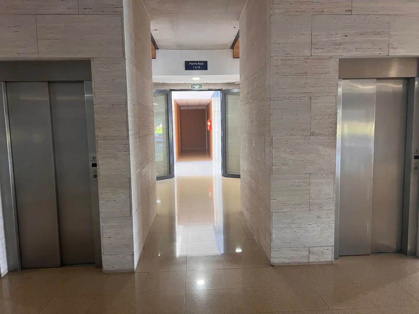 Oficina de alquiler en Perú, 49, Avenida Juan Diego