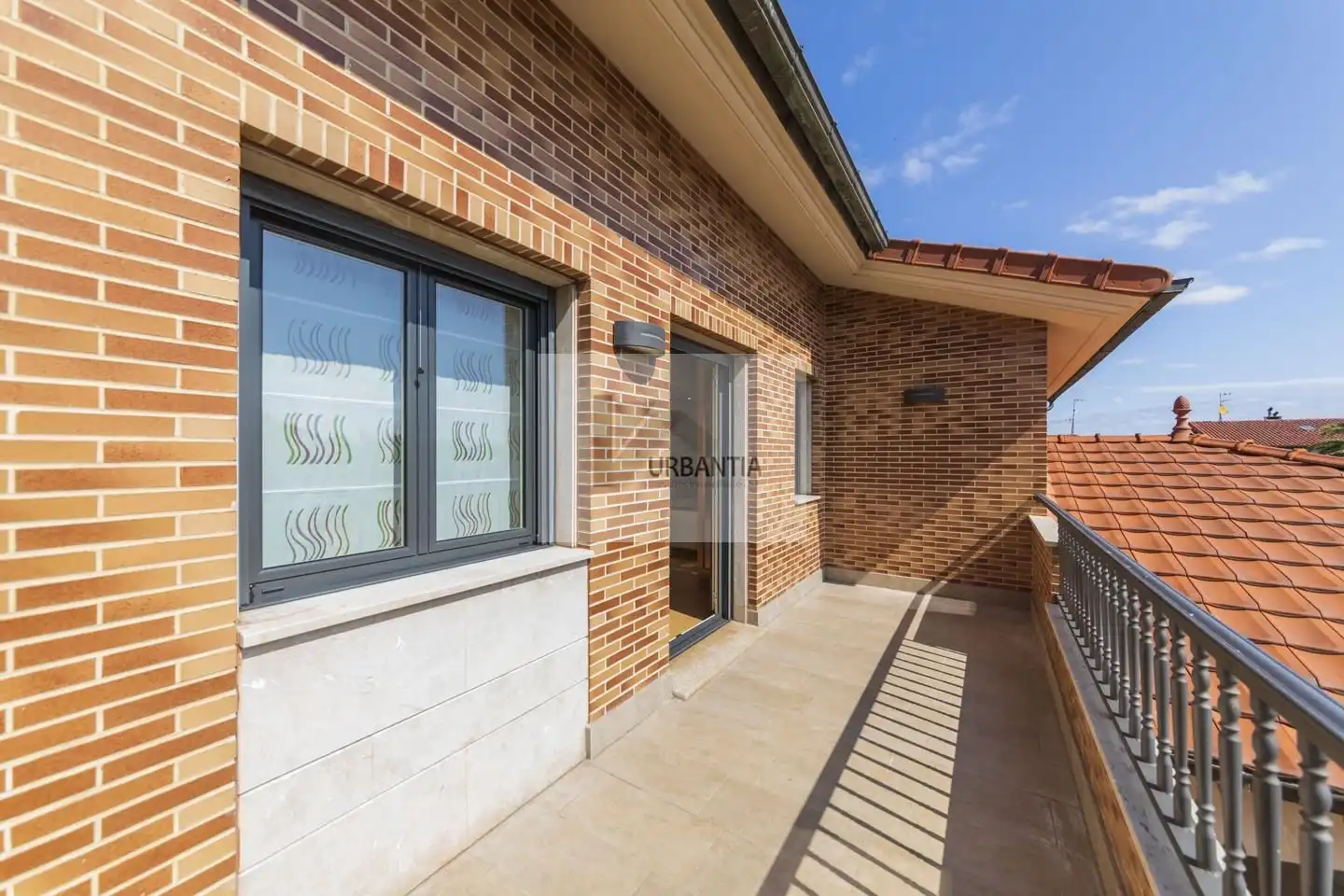 Terraza de Casa o chalet en venta en Cizur con Calefacción, Jardín privado y Parquet