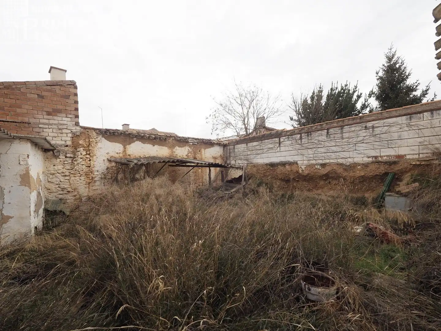Vista exterior de Casa o chalet en venta en Tomelloso con Trastero y Balcón