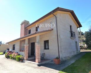 Exterior view of House or chalet for sale in Nigrán  with Heating, Terrace and Storage room