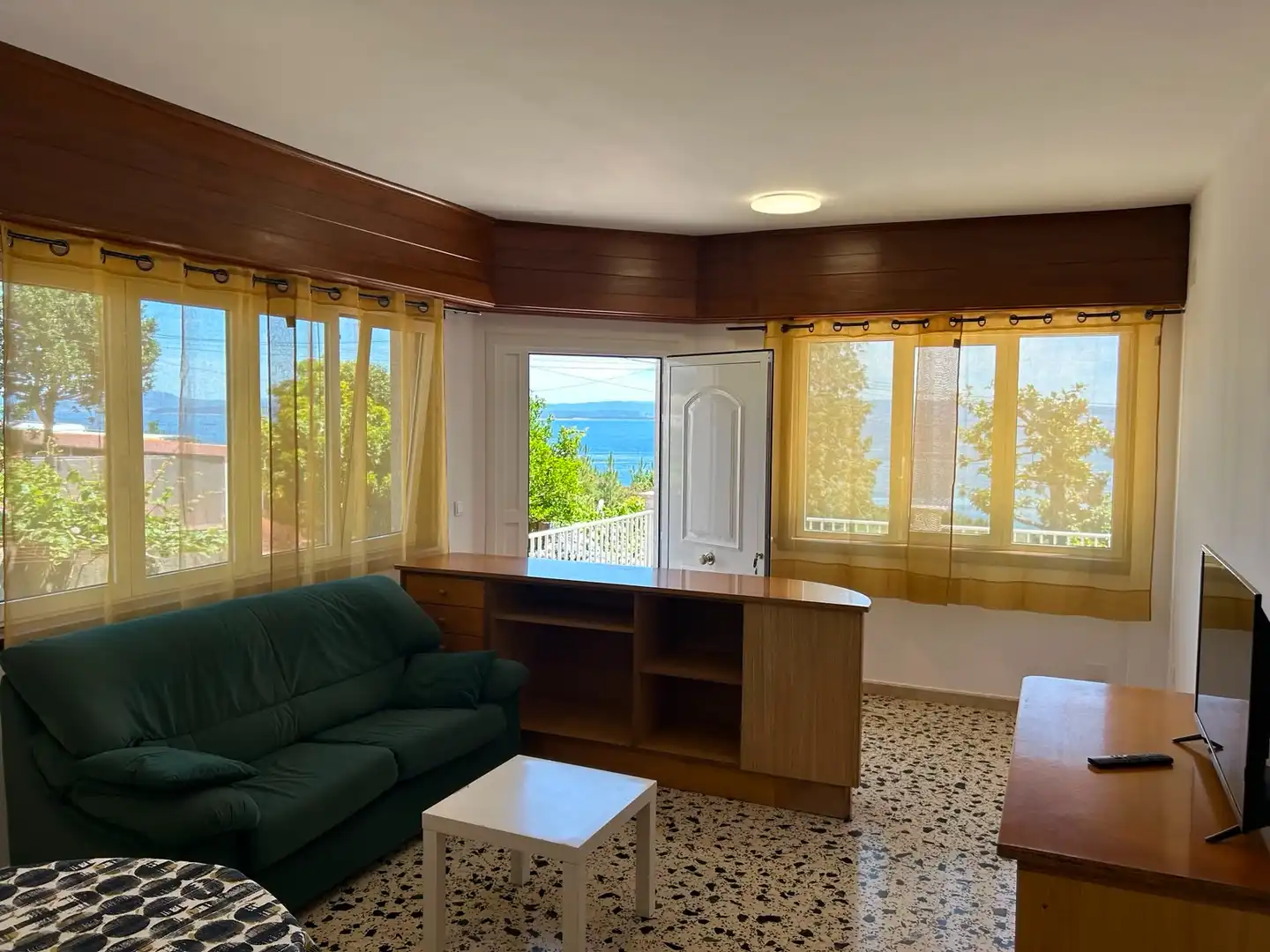 Sala d'estar de Apartament de lloguer en Ribeira amb Terrassa, Moblat i Forn