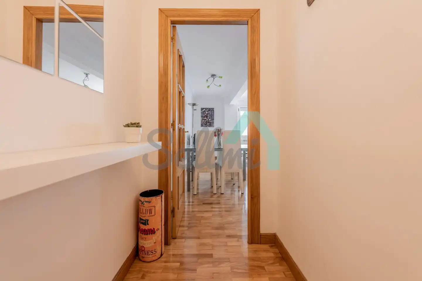 Habitación en Escultor Laviada, Vallobín