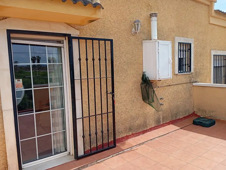 Casa o chalet en venta en Elche / Elx con Jardín privado, Terraza y Piscina