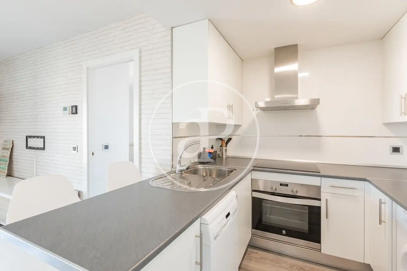 Cocina de Piso en venta en Madrid con Aire acondicionado, Calefacción y Jardín privado