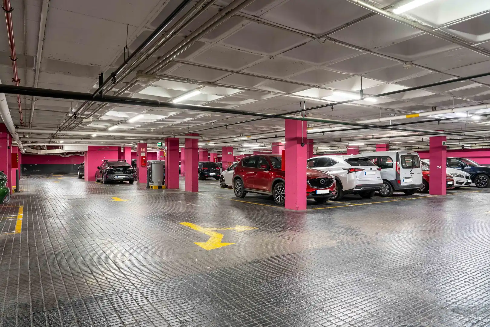 Einzelparkplatz zur Miete in CALLE COMTE URGELL 154, imagen 4