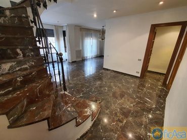 Piso con balcón en venta en Centro