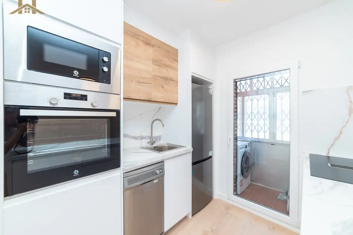 Kitchen of Flat for sale in Pozuelo de Alarcón  with Air Conditioner and Heating