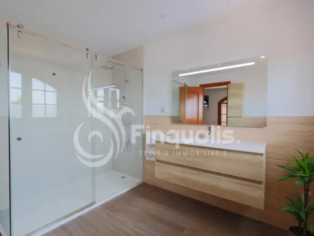 Baño de Casa o chalet en venta en Santa Eulàlia de Ronçana con Aire acondicionado