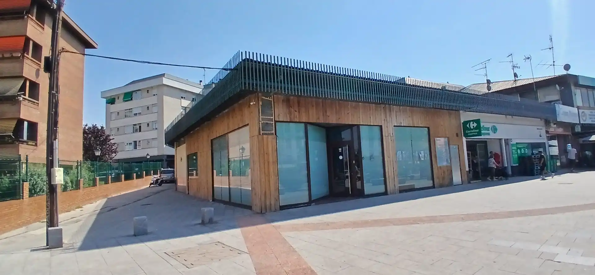 Vista exterior de Local de alquiler en Collado Villalba con Terraza